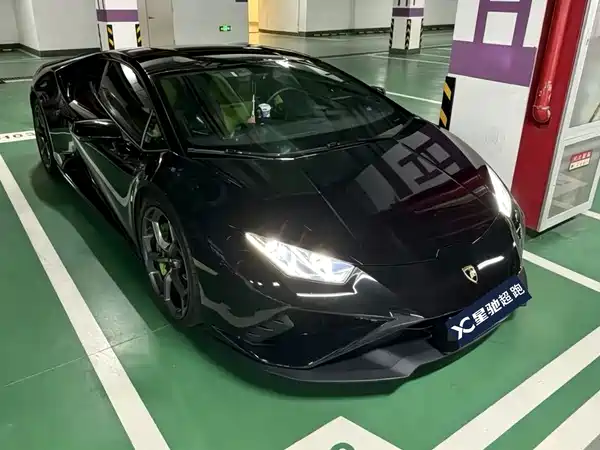 Lamborghini Huracan 2022