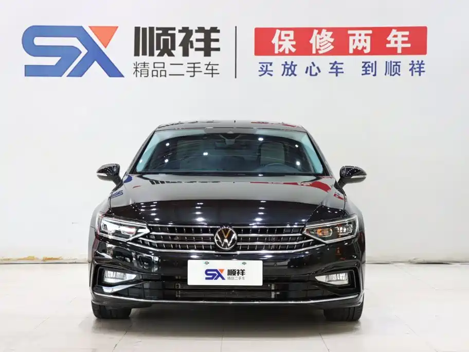 Volkswagen Magotan 2024