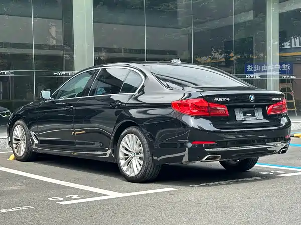 BMW 5 Series 2020