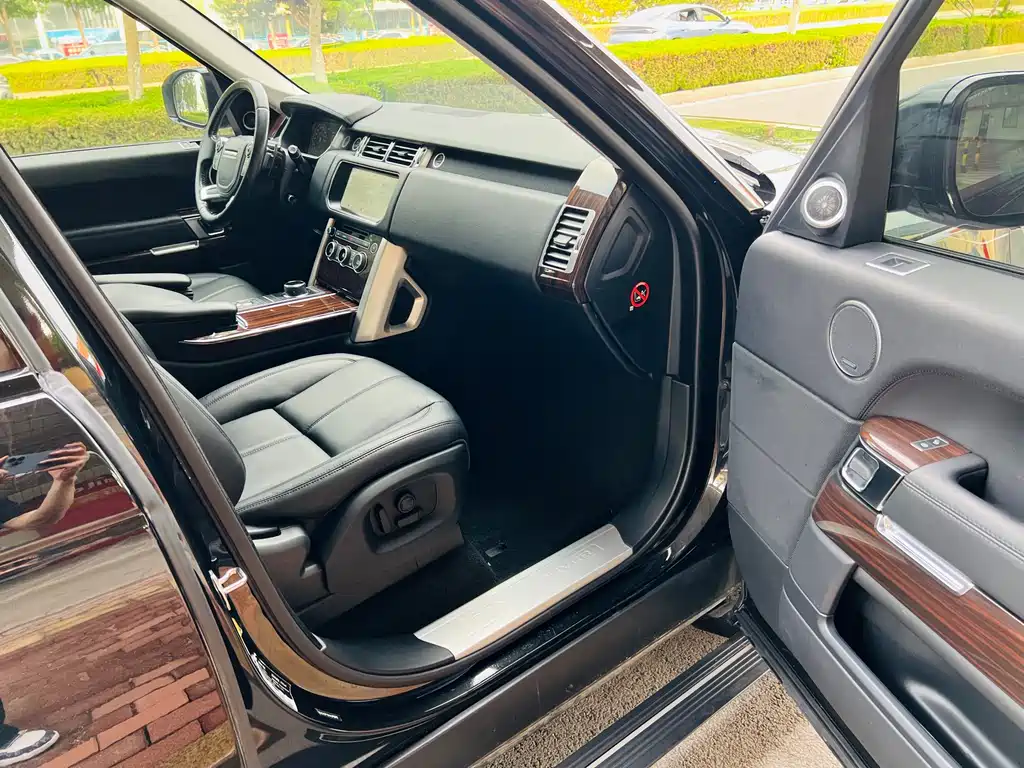 Land Rover Range Rover 2018