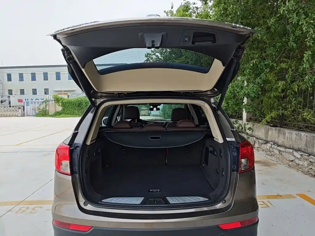Buick Envision Plus 2017 — фото 19