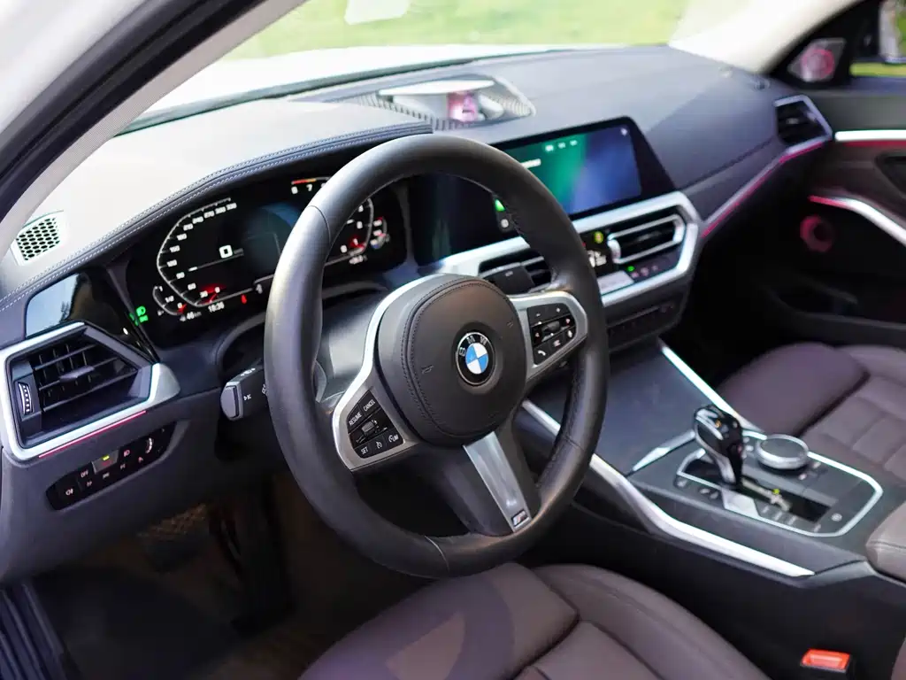 BMW 3 Series 2020 — фото 14