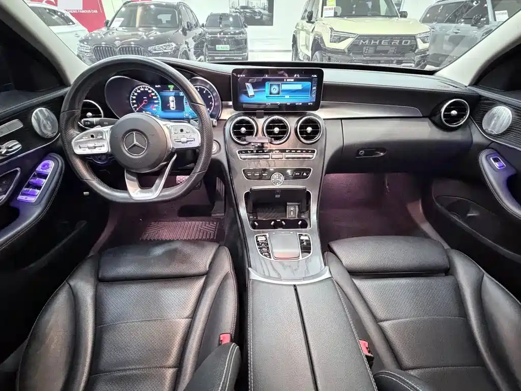 Mercedes-Benz C-Class 2022