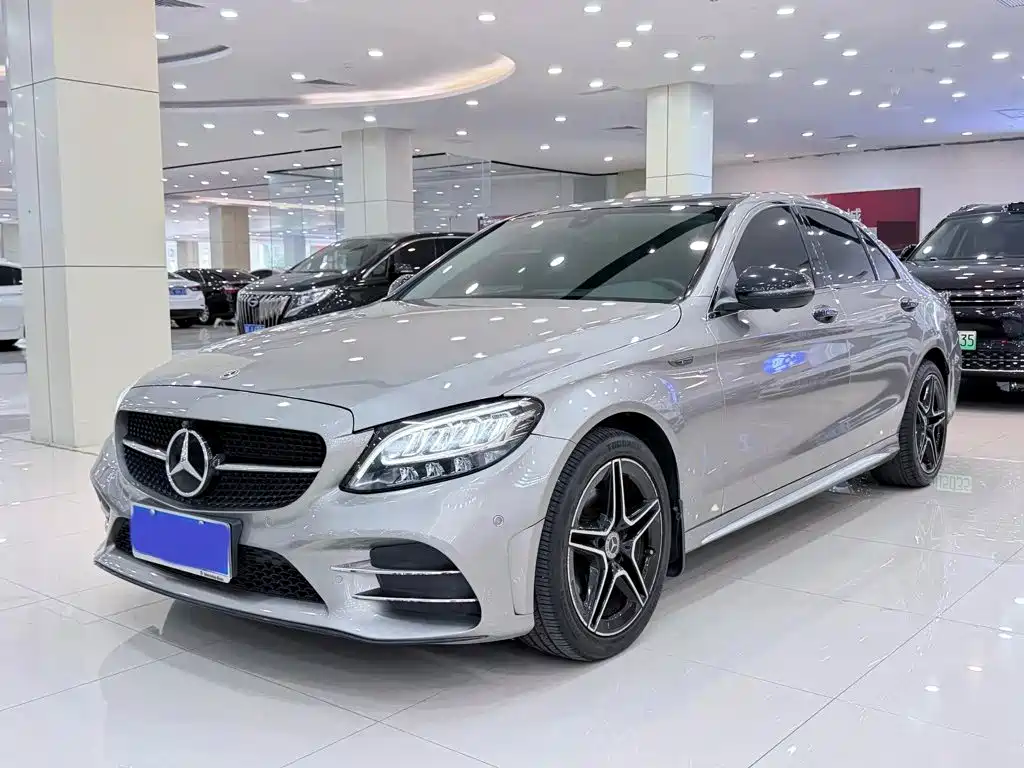 Mercedes-Benz C-Class 2022