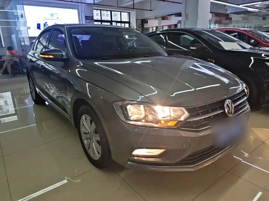 Volkswagen Bora 2016