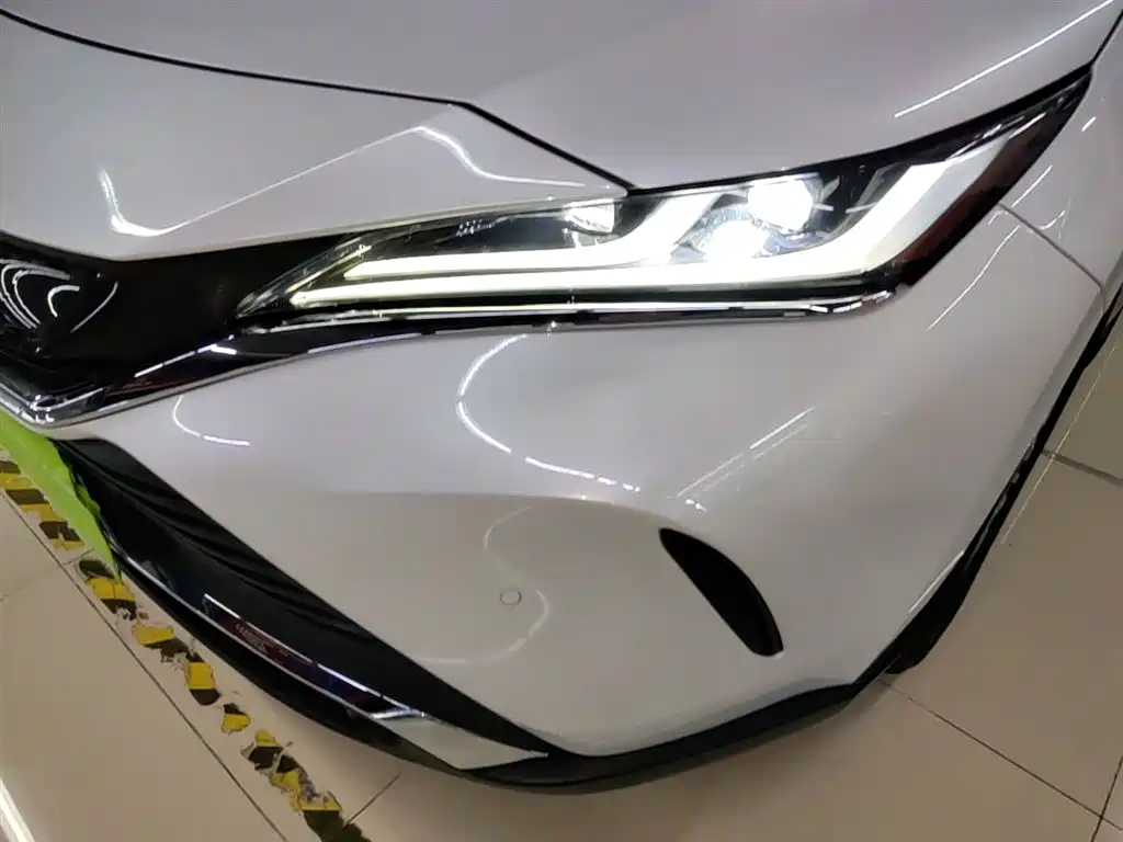 Toyota Harrier 2022 — фото 24