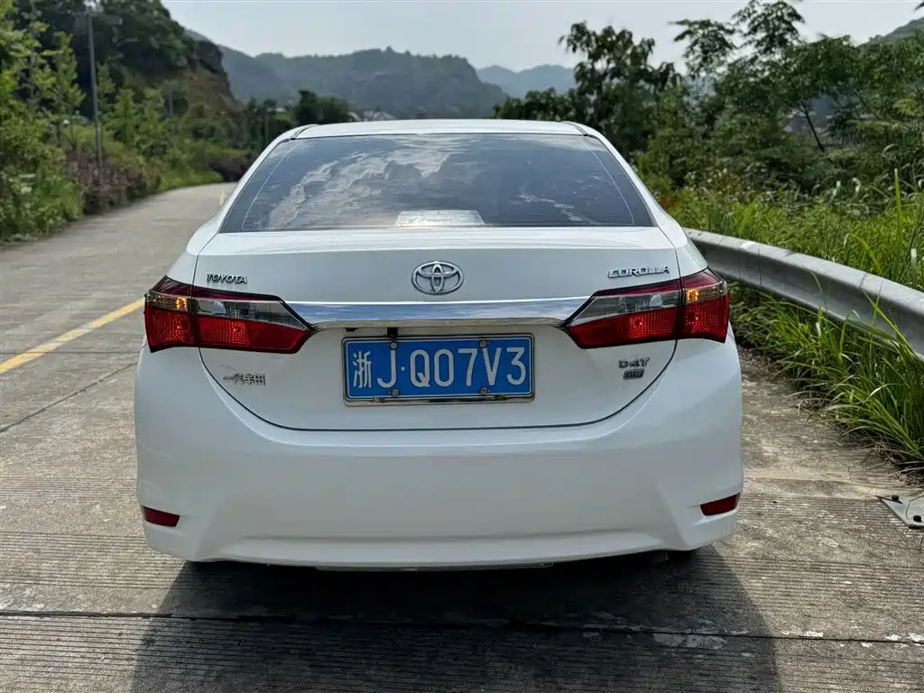 Toyota Corolla 2019 — фото 9
