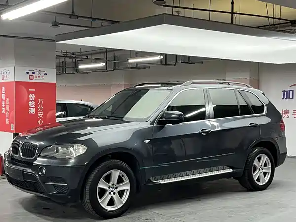 BMW X5 2011