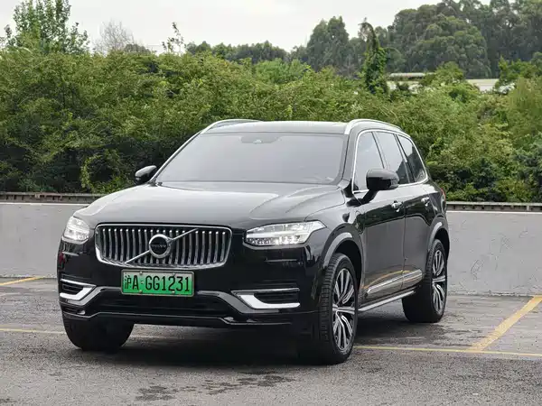 Volvo XC90 Plug-In Hybrid 2022