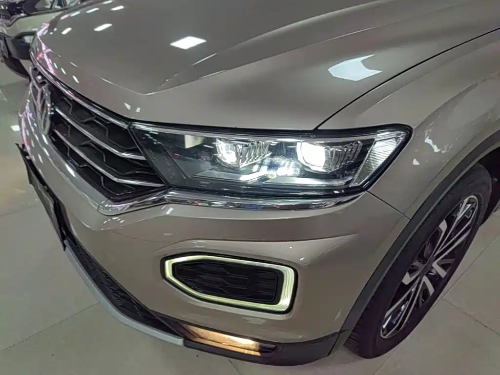 Volkswagen T-Roc 2019 — фото 24