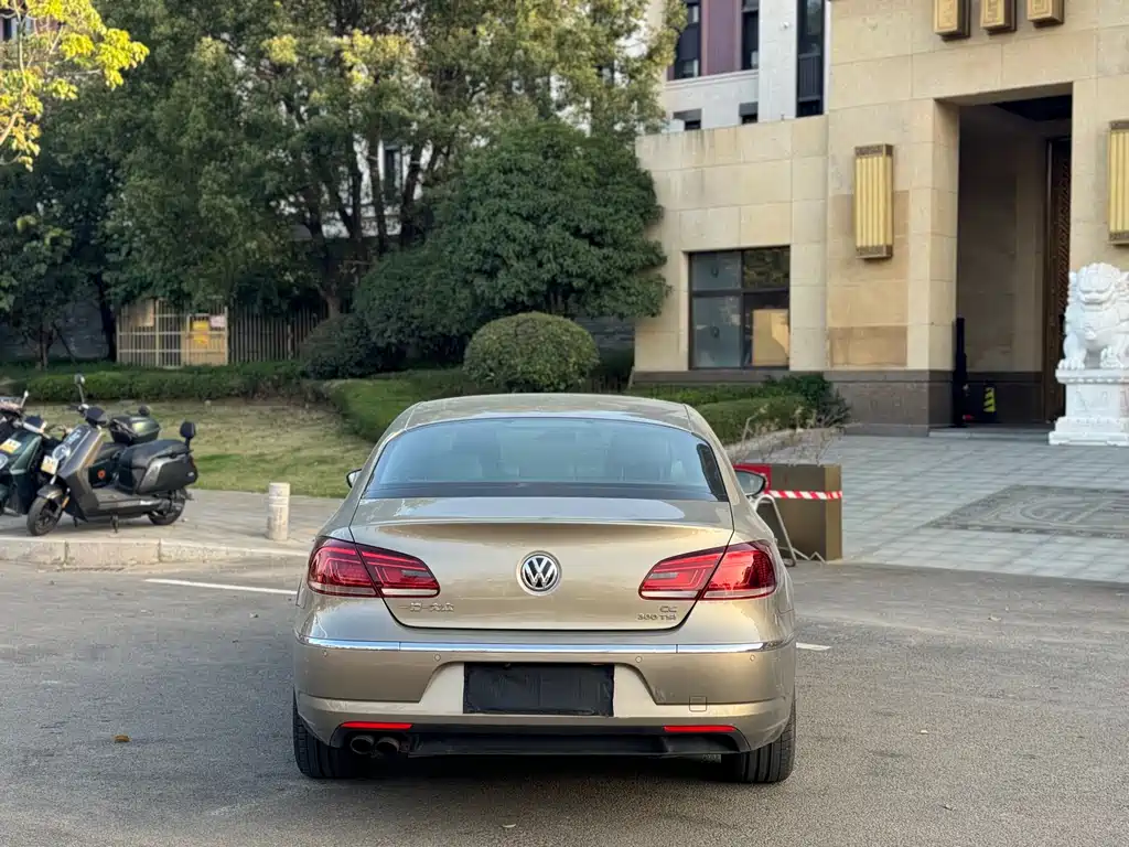 Volkswagen CC 2017 — фото 16