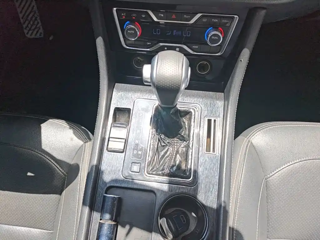 Zotye T600 Coupe 2018 — фото 14