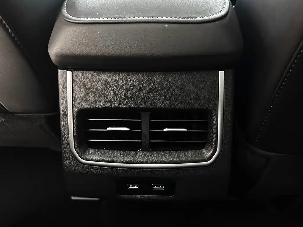 Haval H6 2023 — фото 16