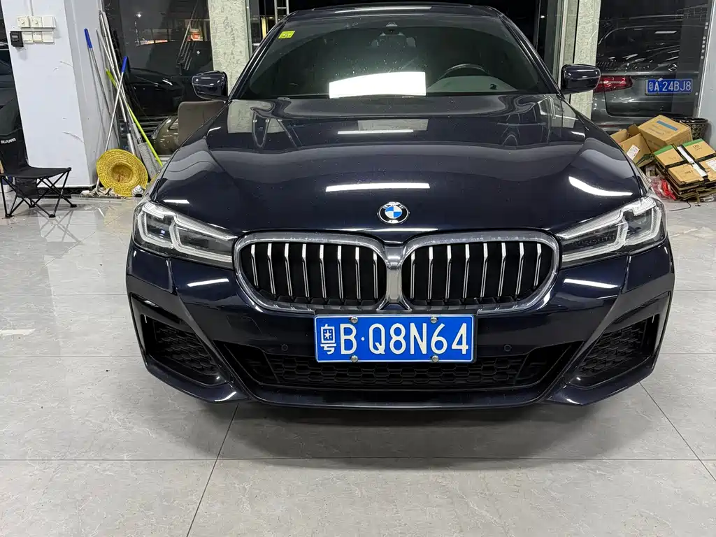 BMW 5 Series 2021