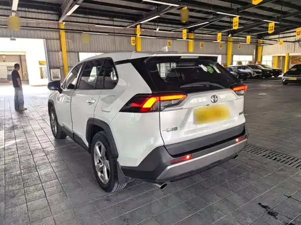 Toyota RAV4 2022