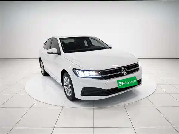 Volkswagen Bora 2021
