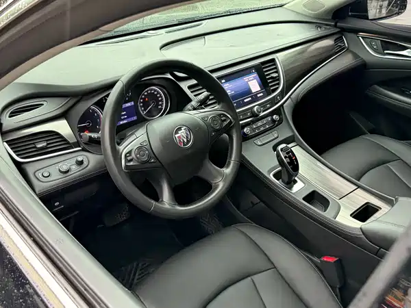 Buick LaCrosse 2022