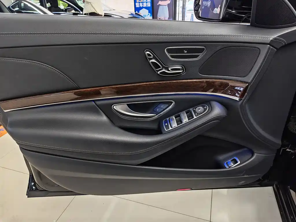 Mercedes-Benz S-Class 2016 — фото 11