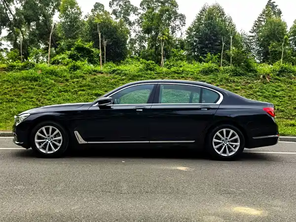 BMW 7 Series 2017