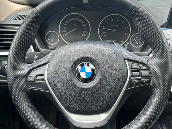 BMW 3 Series 2019