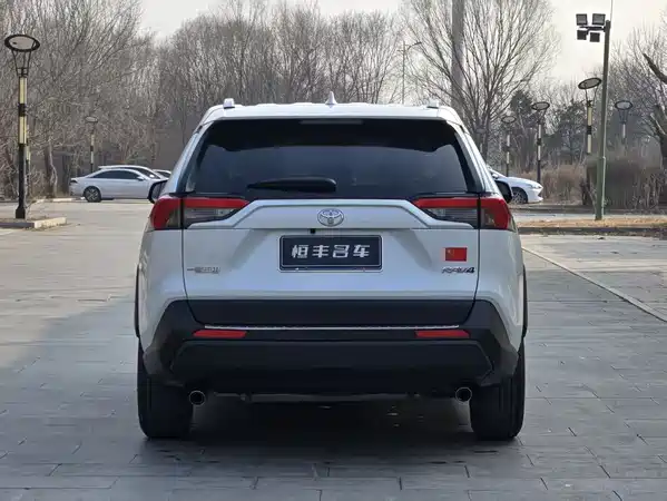 Toyota RAV4 2024