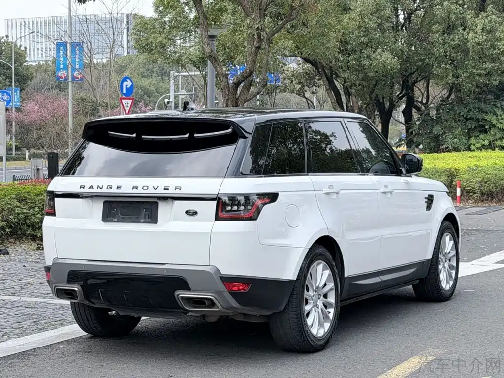 Land Rover Sport 2021 — фото 16