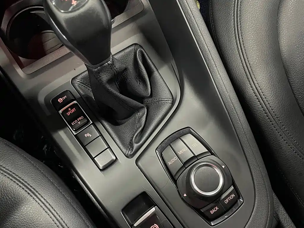BMW X1 2017 — фото 17