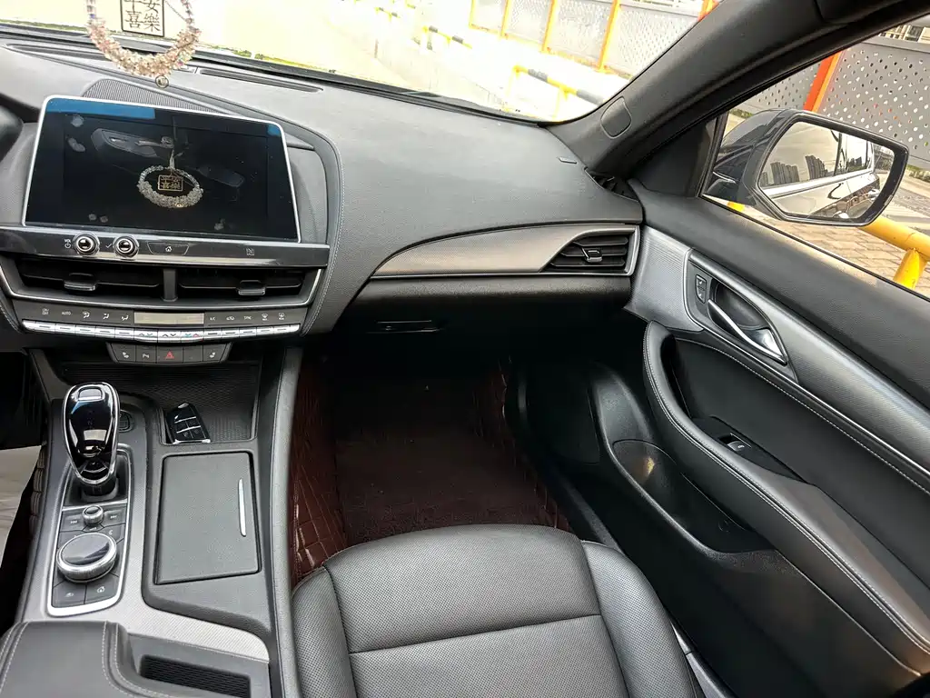 Cadillac CT5 2021 — фото 11
