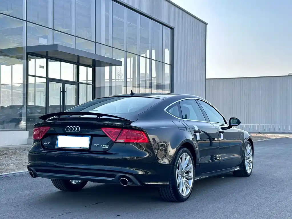 Audi A7 2014 — фото 6