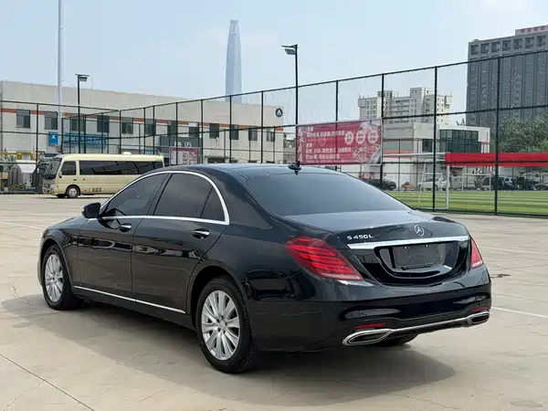 Mercedes-Benz S-Class 2015