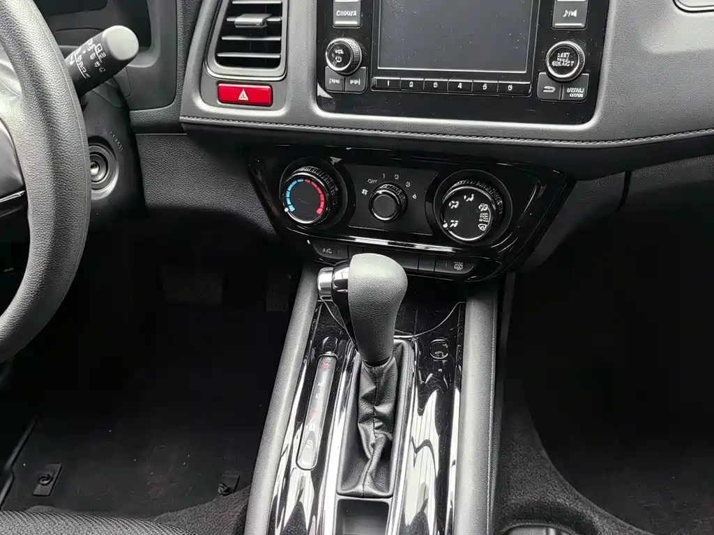Honda Vezel 2015 — фото 10