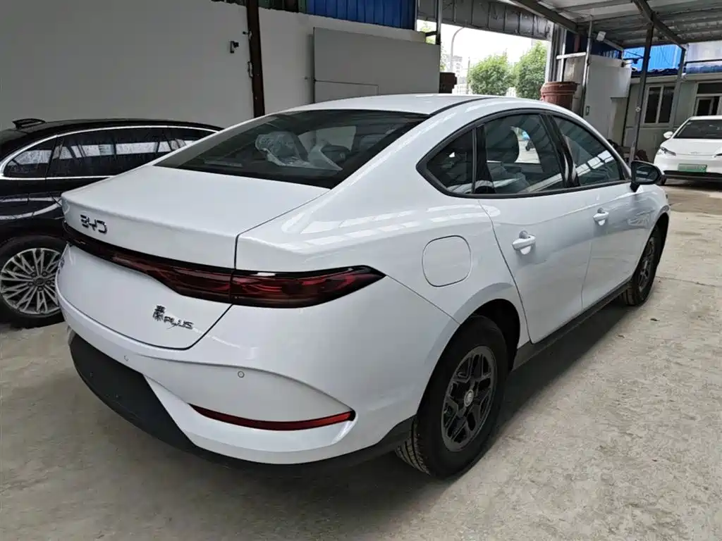 BYD Qin PLUS 2026 — фото 7