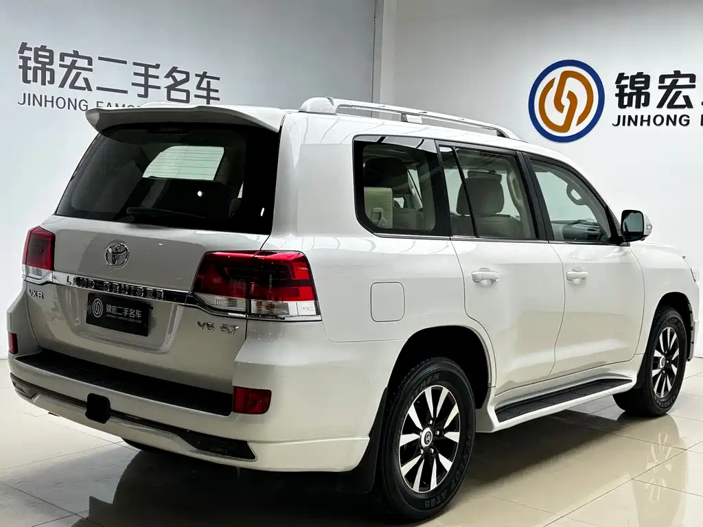 Toyota Land Cruiser 2018 — фото 23
