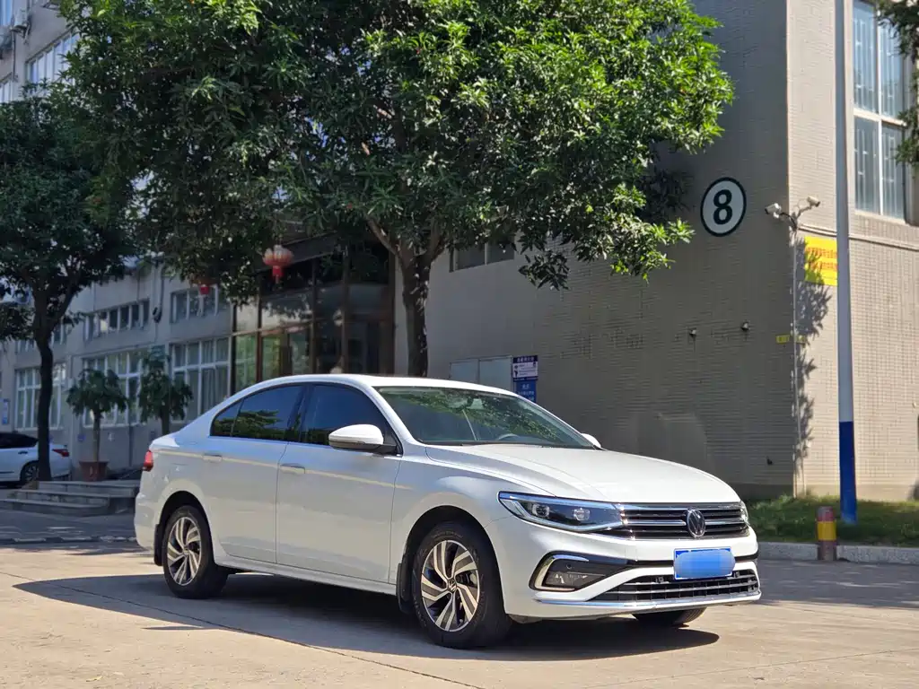 Volkswagen Bora 2024