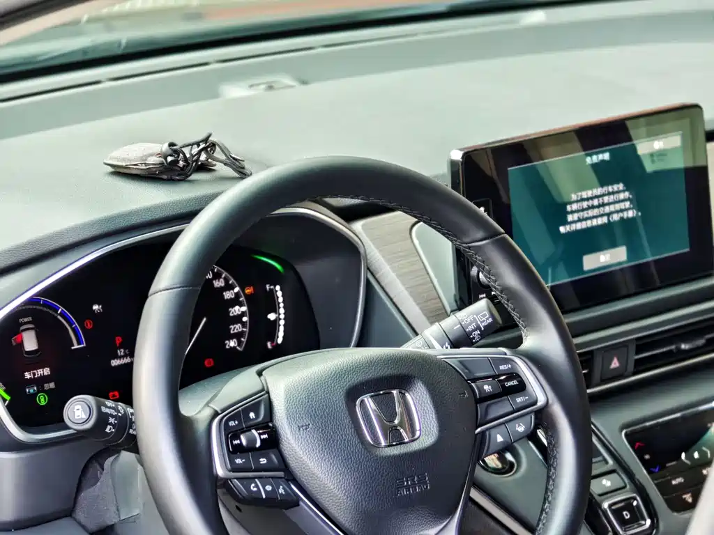 Honda Odyssey 2025 — фото 13