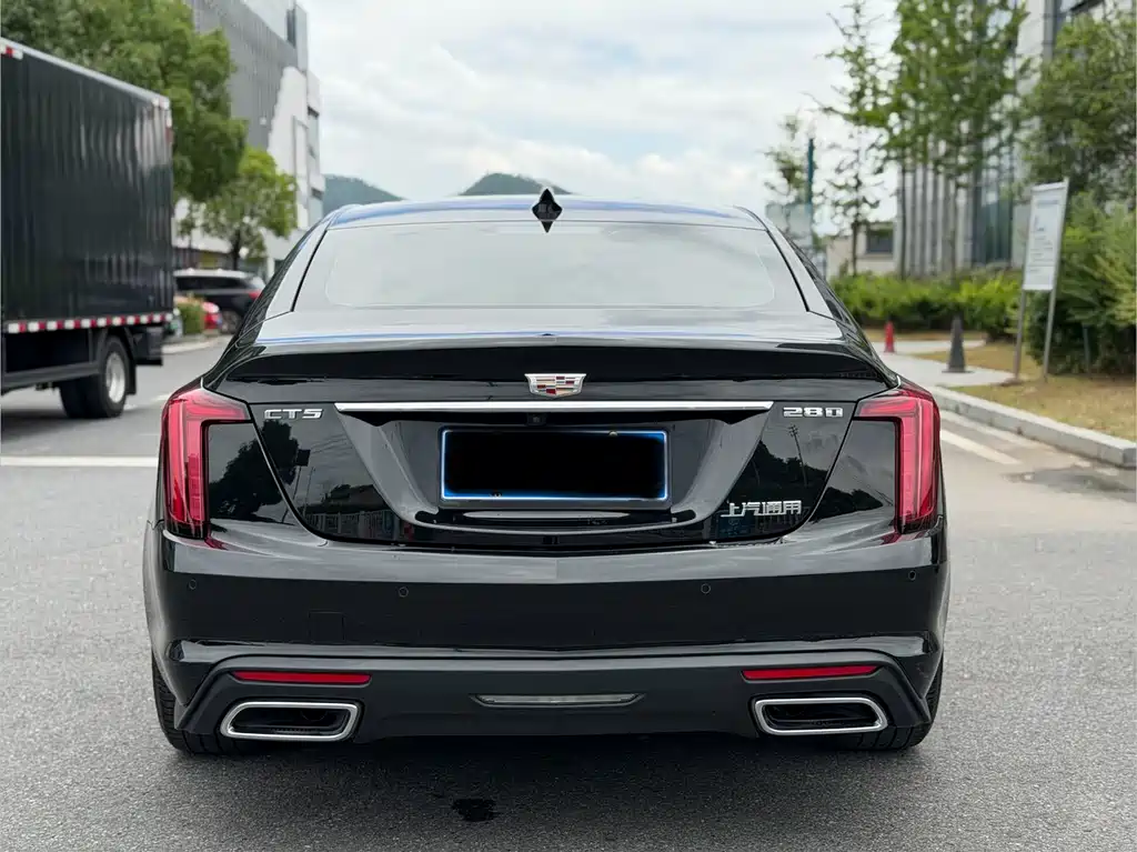 Cadillac CT5 2023 — фото 14