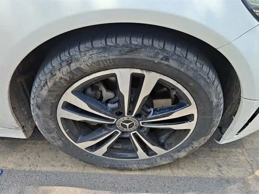 Mercedes-Benz C-Class 2019