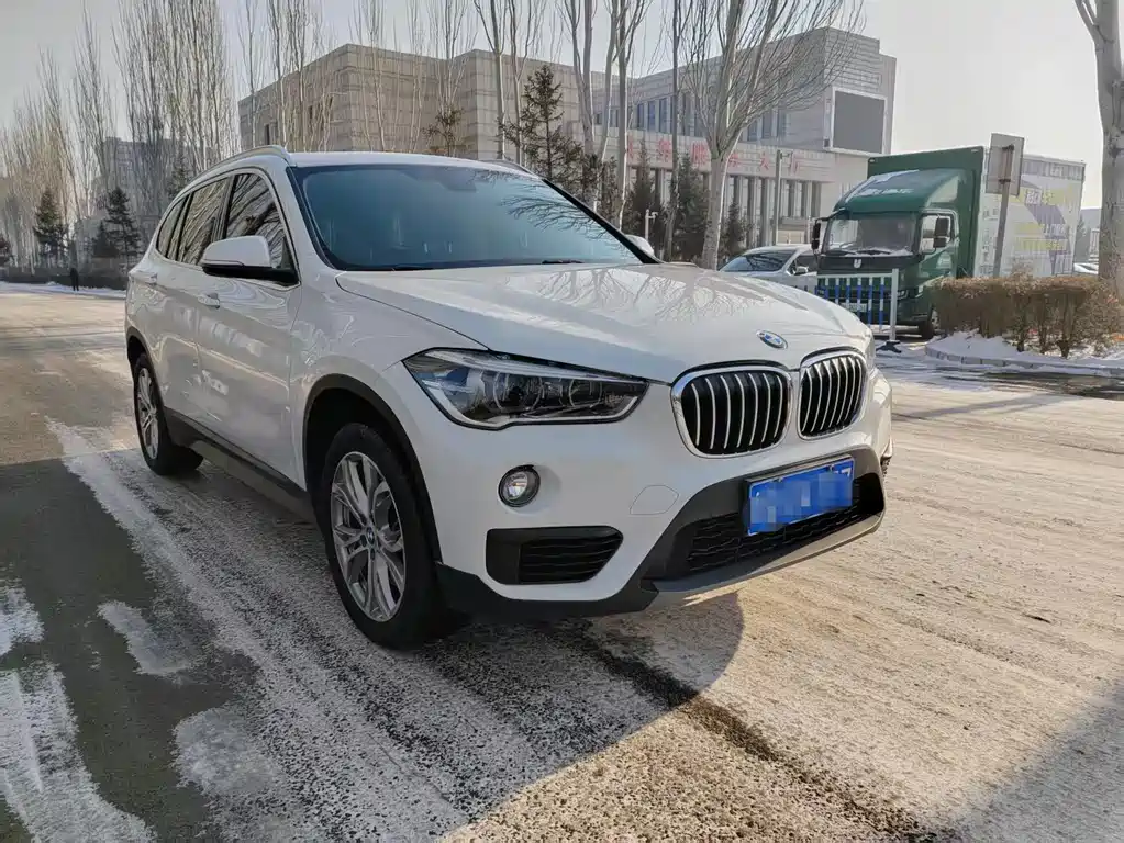 BMW X1 2019 — фото 3