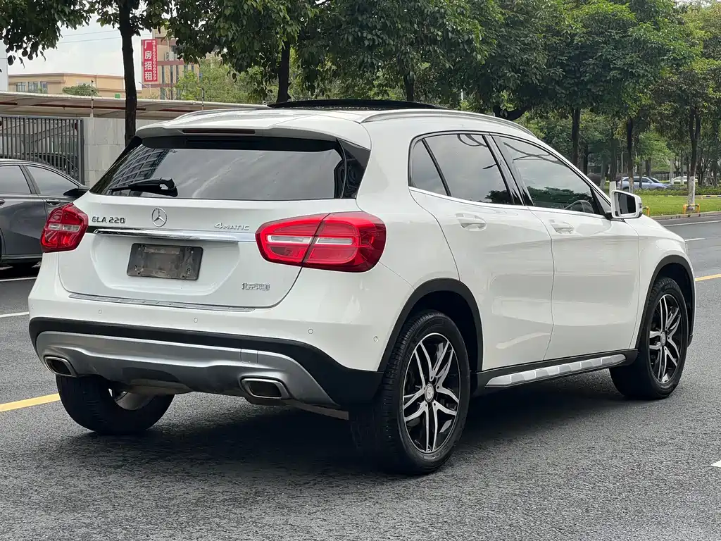 Mercedes-Benz GLA 2017 — фото 4