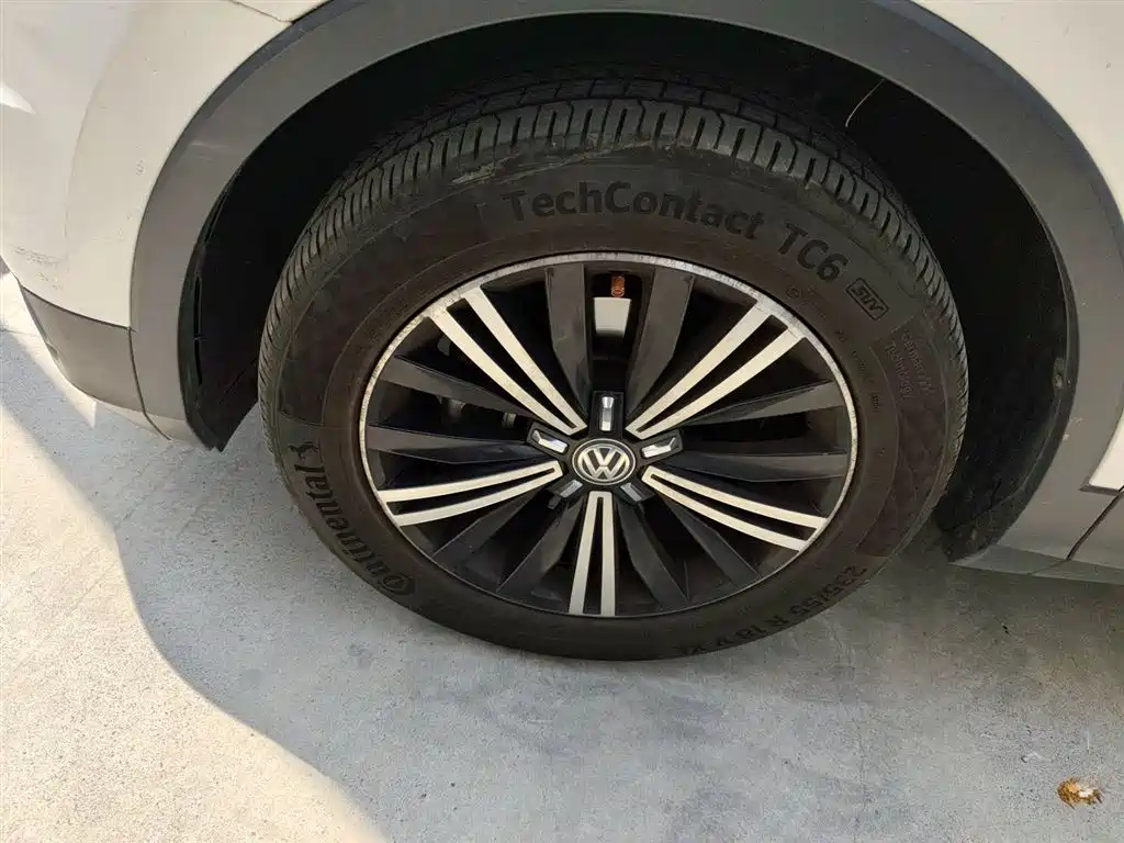 Volkswagen Tiguan L 2019 — фото 23