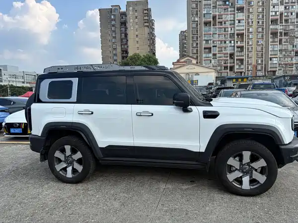 BAIC BJ40 Extended Range 2025