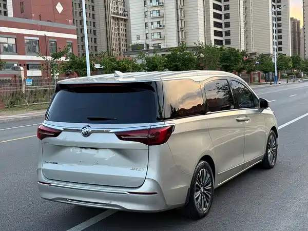 Buick GL8 2020