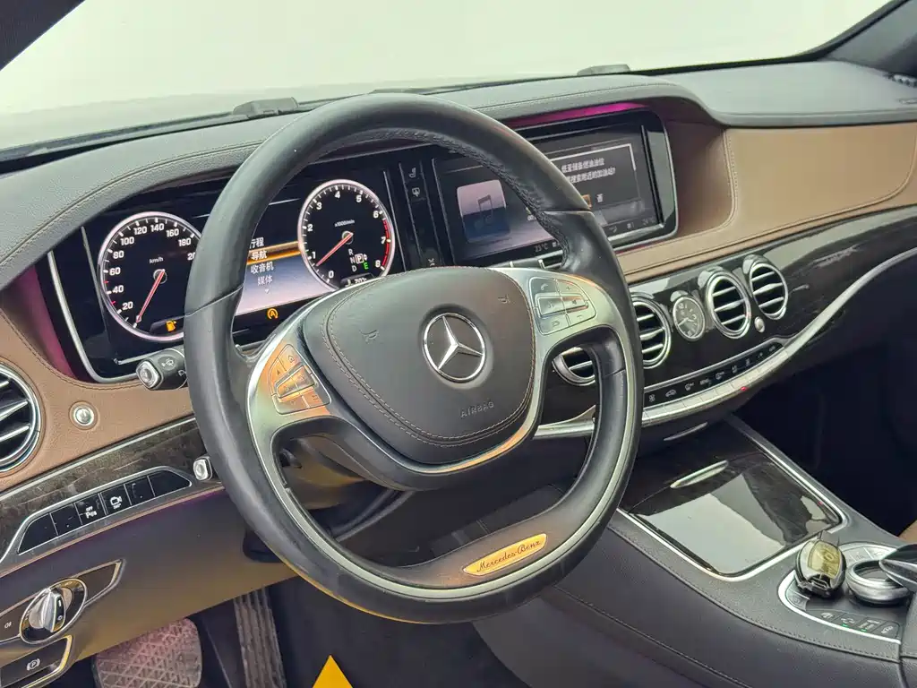 Mercedes-Benz S-Class 2015 — фото 13