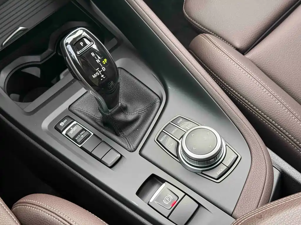 BMW X1 2021 — фото 10
