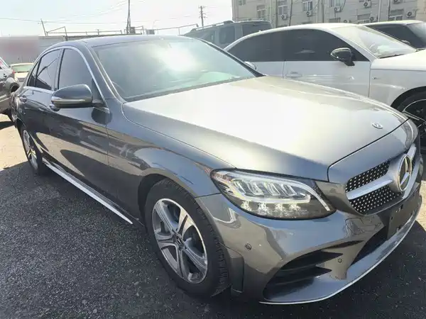 Mercedes-Benz C-Class 2020