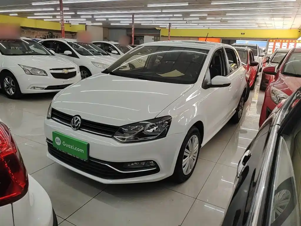 Volkswagen Polo 2016 — фото 1