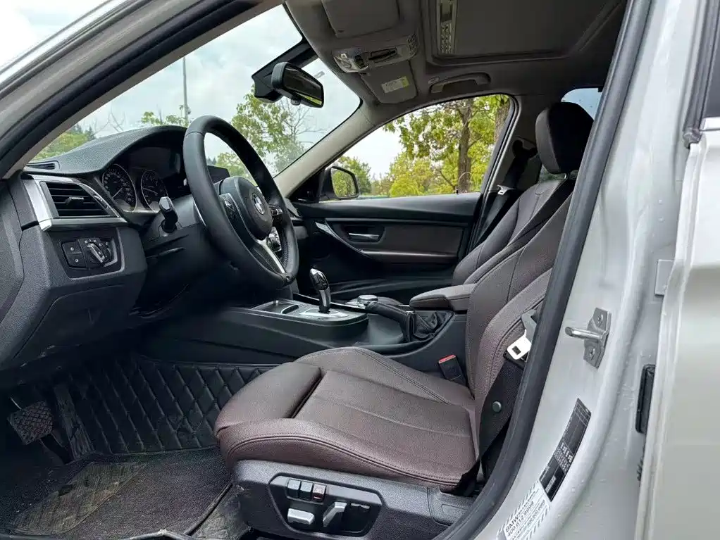 BMW 3 Series 2019