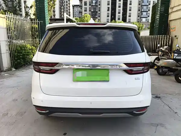 Geely Jiaji 2021