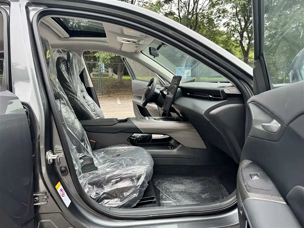 Changan Eado PHEV 2026 — фото 16
