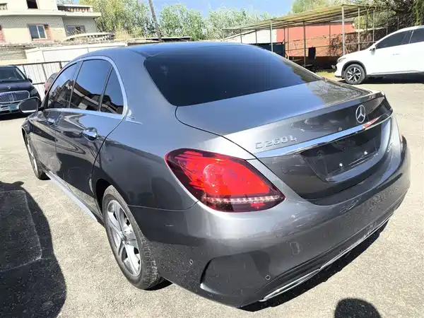 Mercedes-Benz C-Class 2020